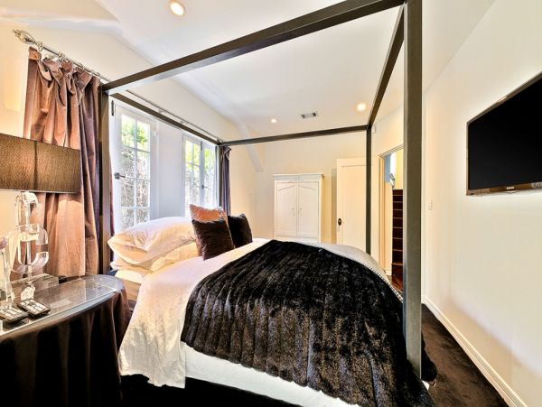 Los Angeles Home 999439