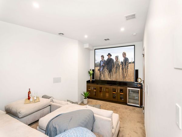 Los Angeles Home 999441