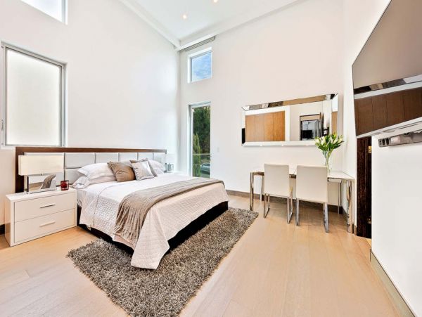 Los Angeles Home 999444