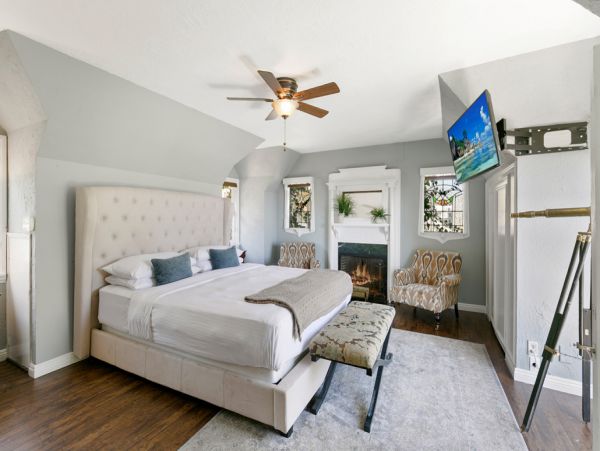 Los Angeles Home 999445