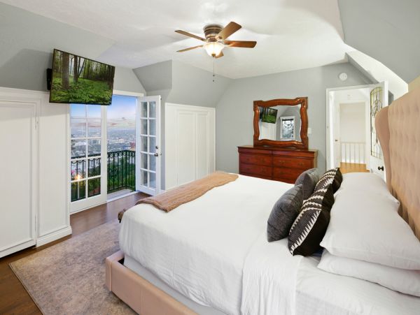 Los Angeles Home 999445