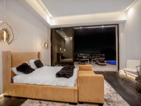 Los Angeles Home 999446