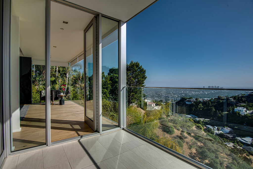 Los Angeles Home 999447