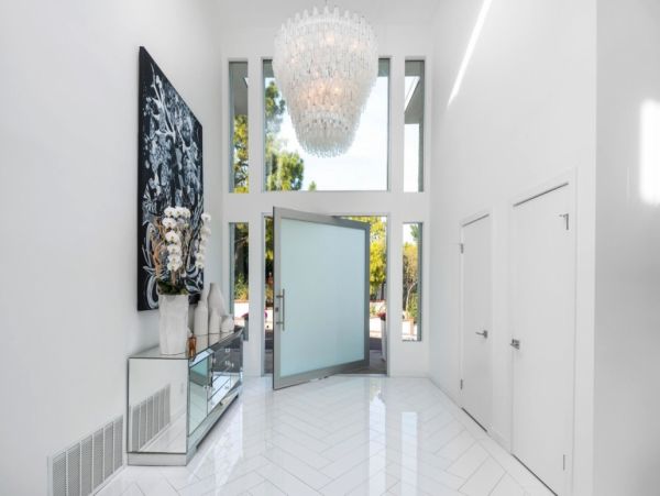 Los Angeles Home 999448