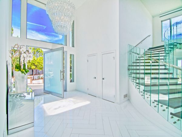 Los Angeles Home 999448