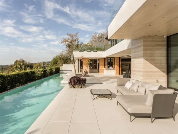 Los Angeles Home 999451