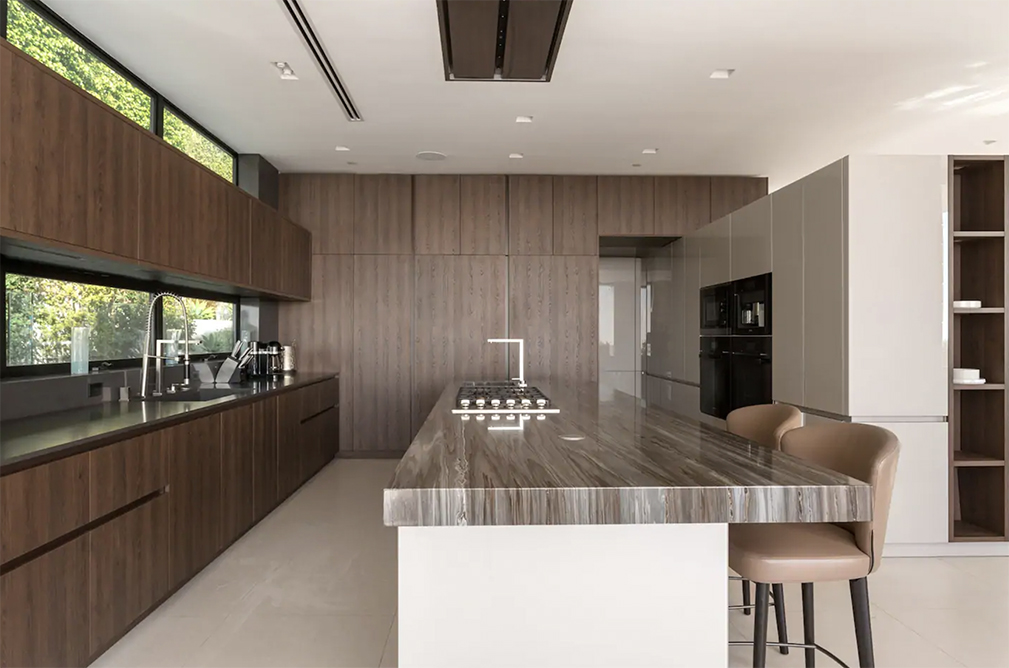Los Angeles Home 999451