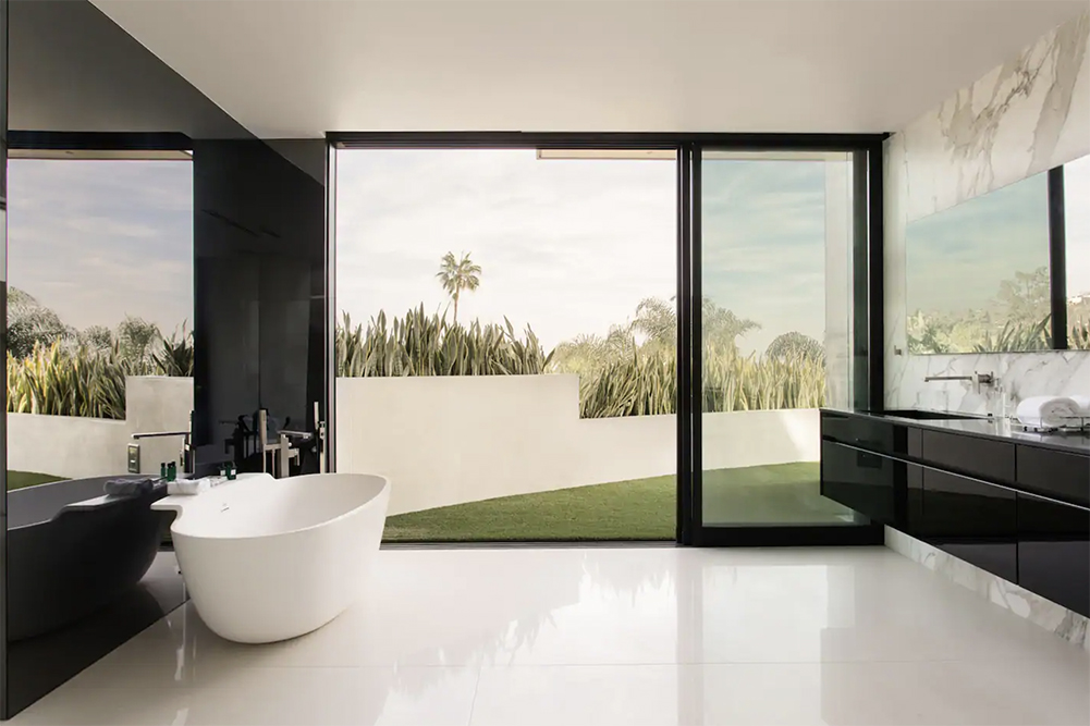 Los Angeles Home 999451