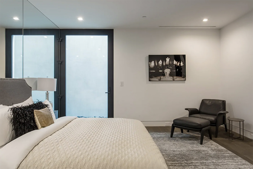 Los Angeles Home 999451
