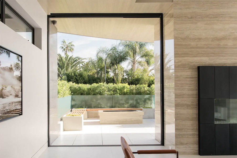 Los Angeles Home 999451