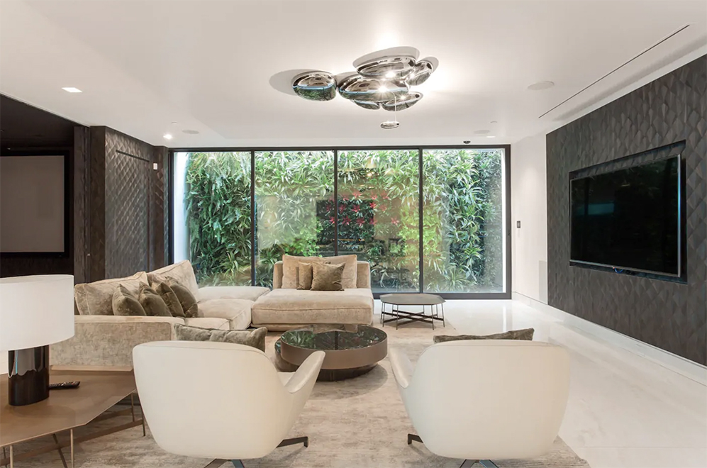 Los Angeles Home 999451