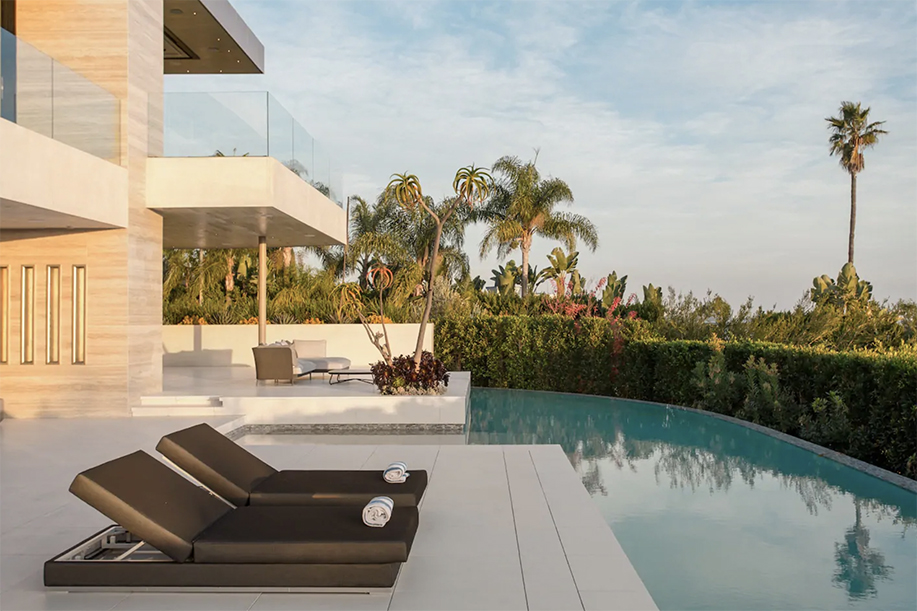 Los Angeles Home 999451