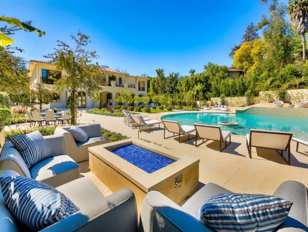 Los Angeles Home 999459