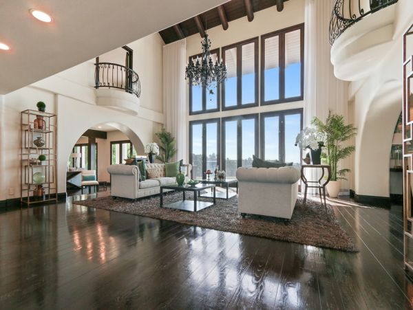 Los Angeles Home 999467