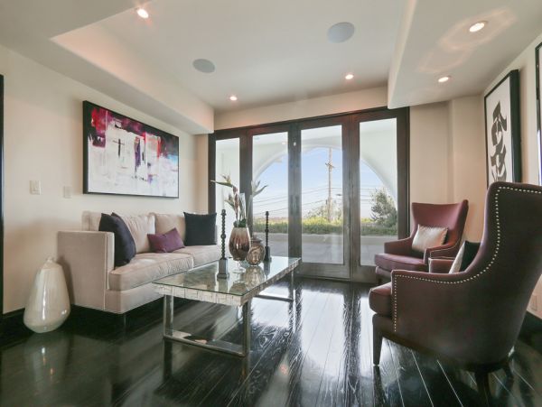 Los Angeles Home 999467