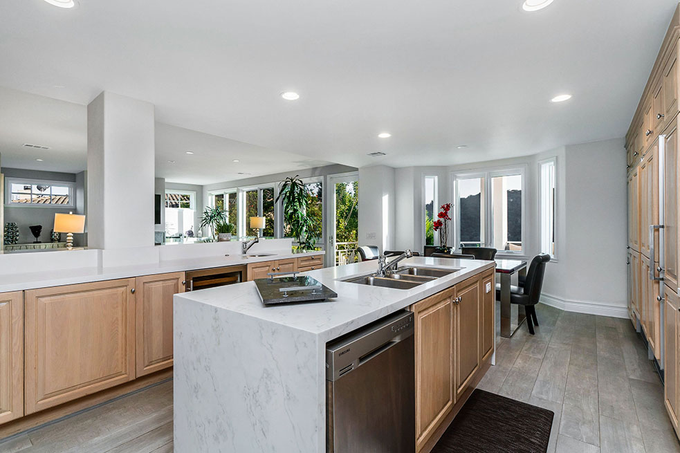 Los Angeles Home 999469