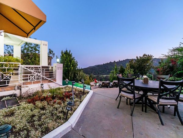 Los Angeles Home 999469