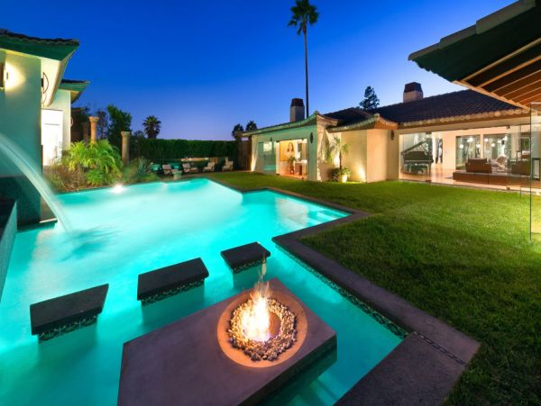Los Angeles Home 999471