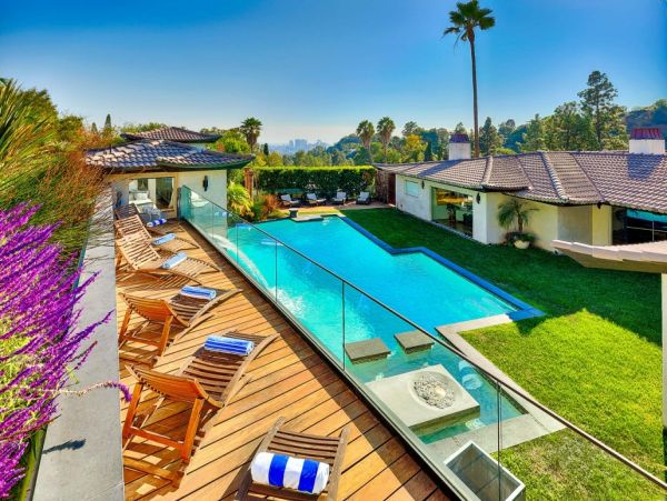 Los Angeles Home 999471
