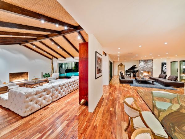 Los Angeles Home 999471
