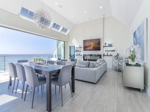 Los Angeles Home 999472