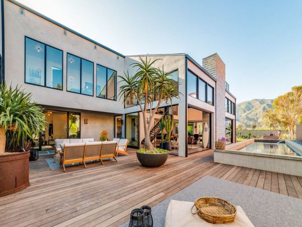 Los Angeles Home 999473