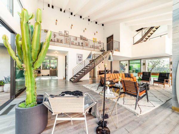 Los Angeles Home 999473