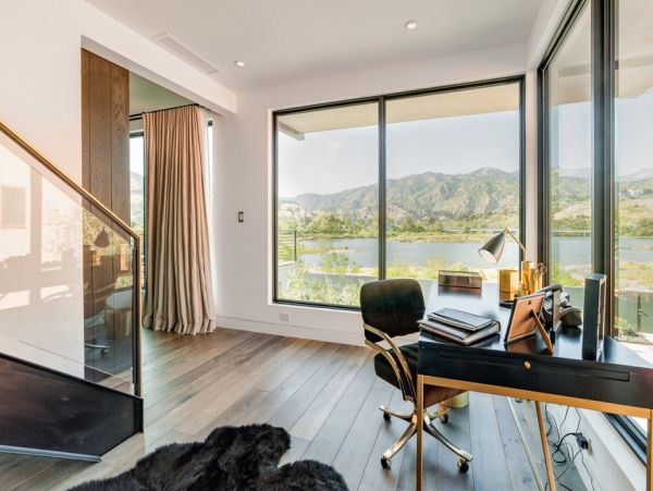 Los Angeles Home 999473