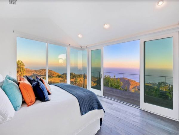 Los Angeles Home 999474