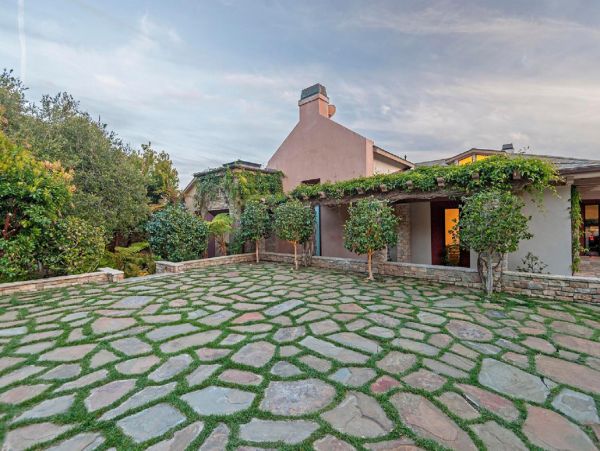 Los Angeles Home 999475