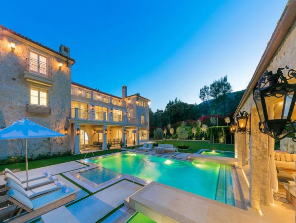 Los Angeles Home 999476