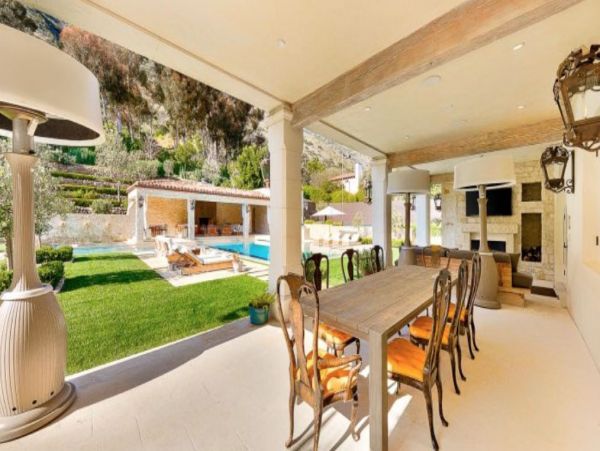 Los Angeles Home 999476