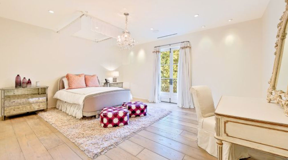 Los Angeles Home 999476