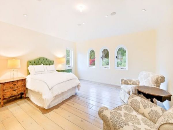 Los Angeles Home 999476