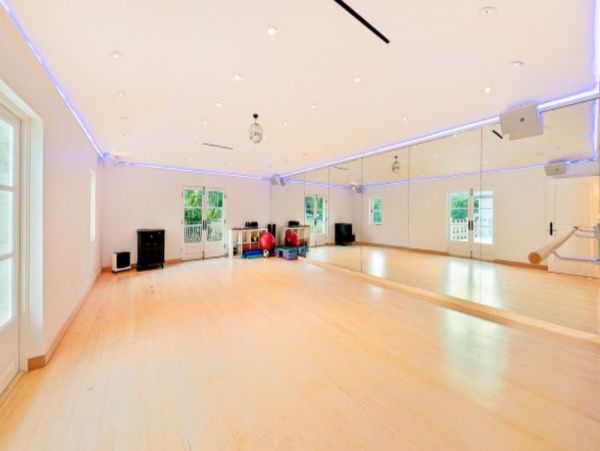 Los Angeles Home 999476