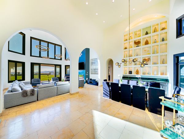 Los Angeles Home 999481