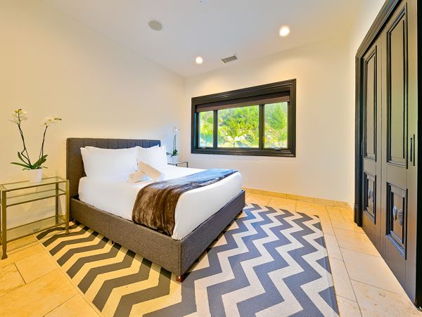 Los Angeles Home 999481