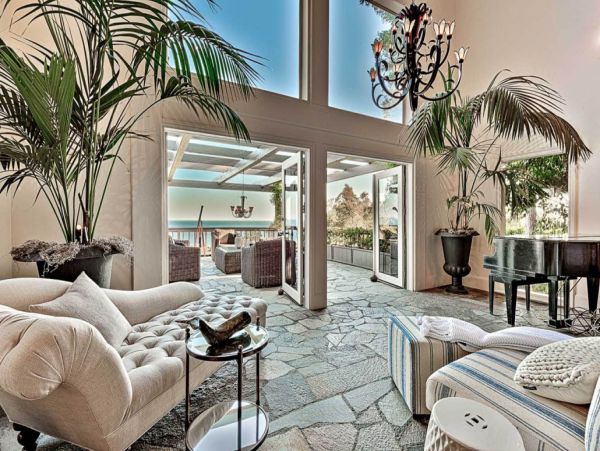 Los Angeles Home 999486