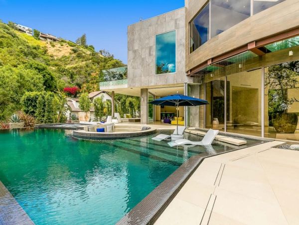 Los Angeles Home 999488