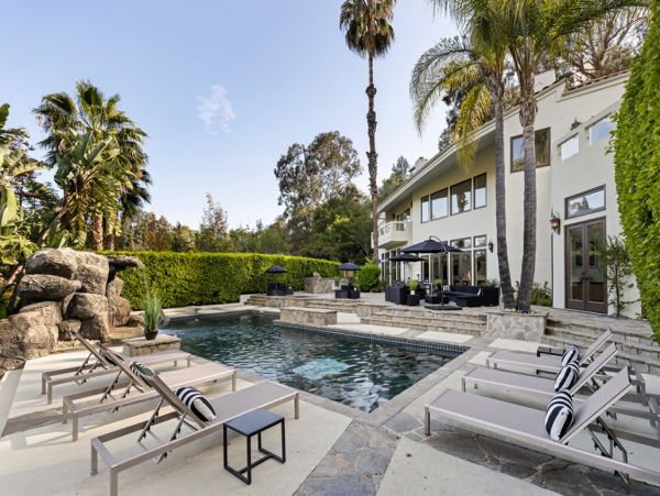 Los Angeles Home 999490