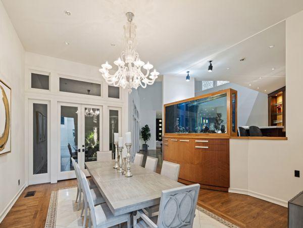 Los Angeles Home 999490