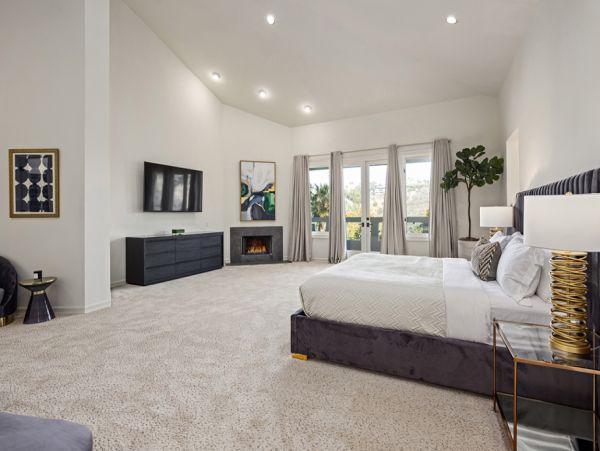 Los Angeles Home 999490
