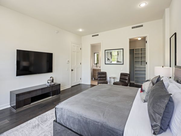 Los Angeles Home 999490