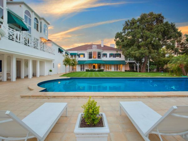 Los Angeles Home 999492