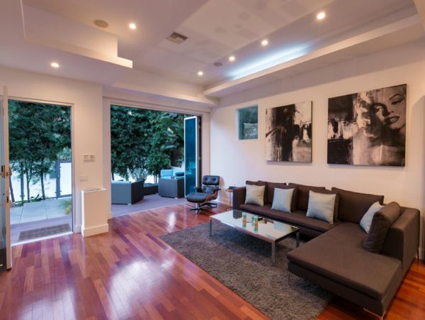 Los Angeles Home 999493