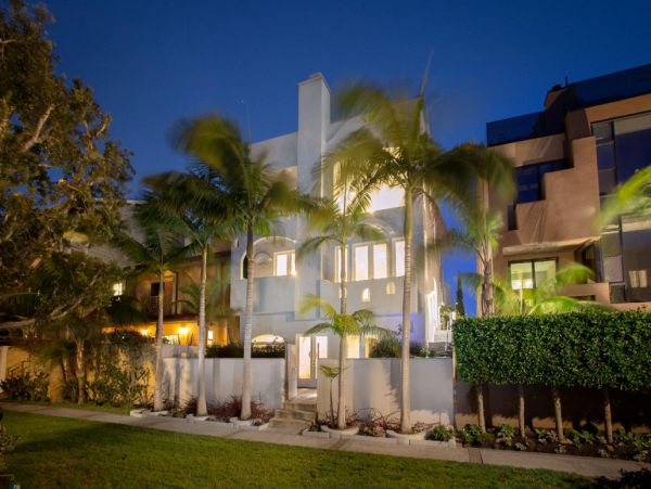 Los Angeles Home 999495