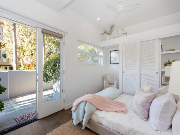 Los Angeles Home 999495