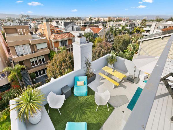 Los Angeles Home 999495