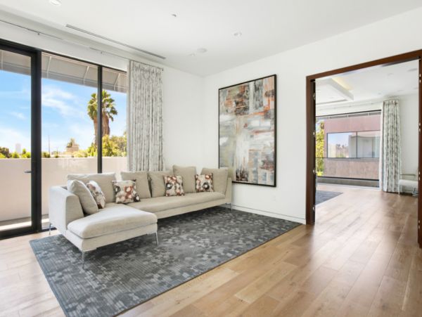 Los Angeles Home 999499