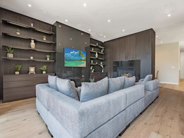 Los Angeles Home 999501